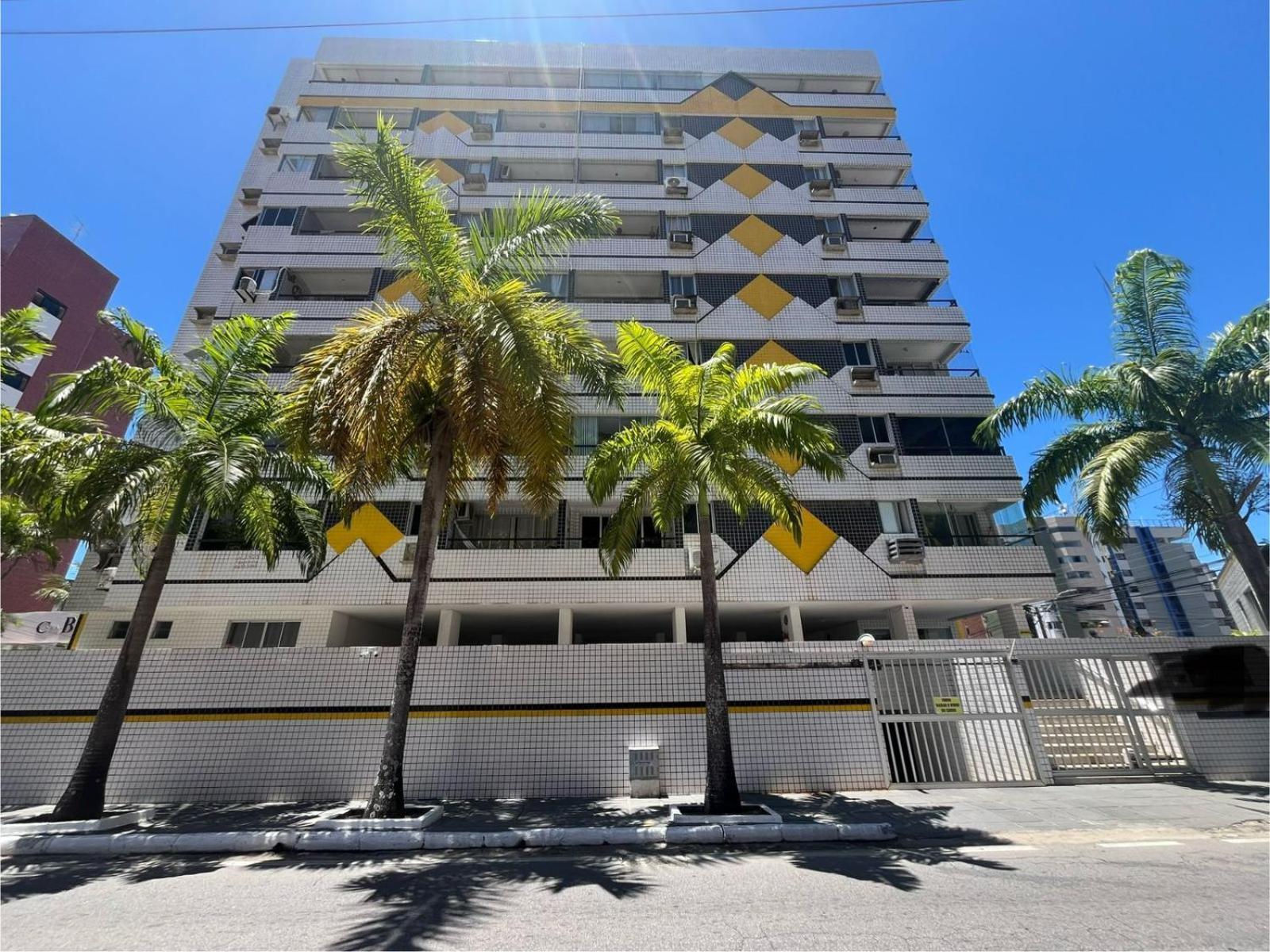 Ap 1 250m Mar, Amplo, 57m2, C Suite, 2wcs, 2varandas Maceió