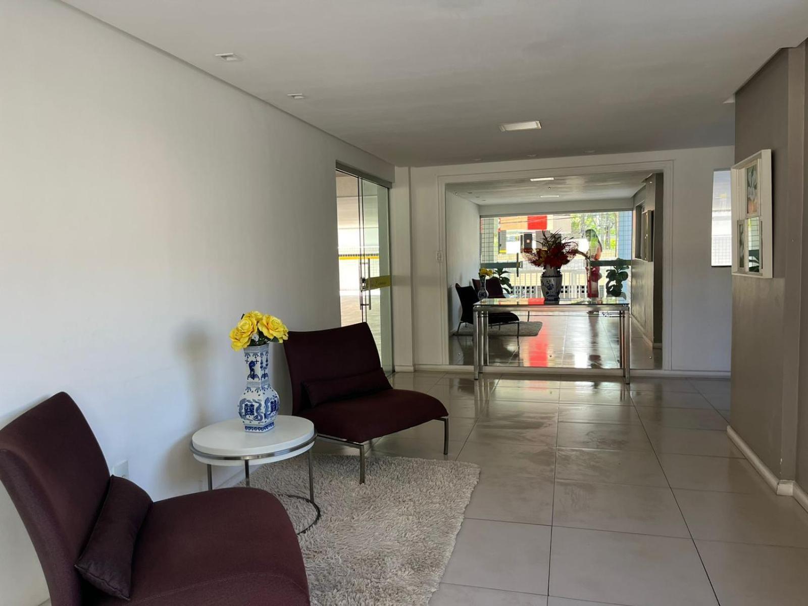 Ap 1 250m Mar, Amplo, 57m2, C Suite, 2wcs, 2varandas Maceió