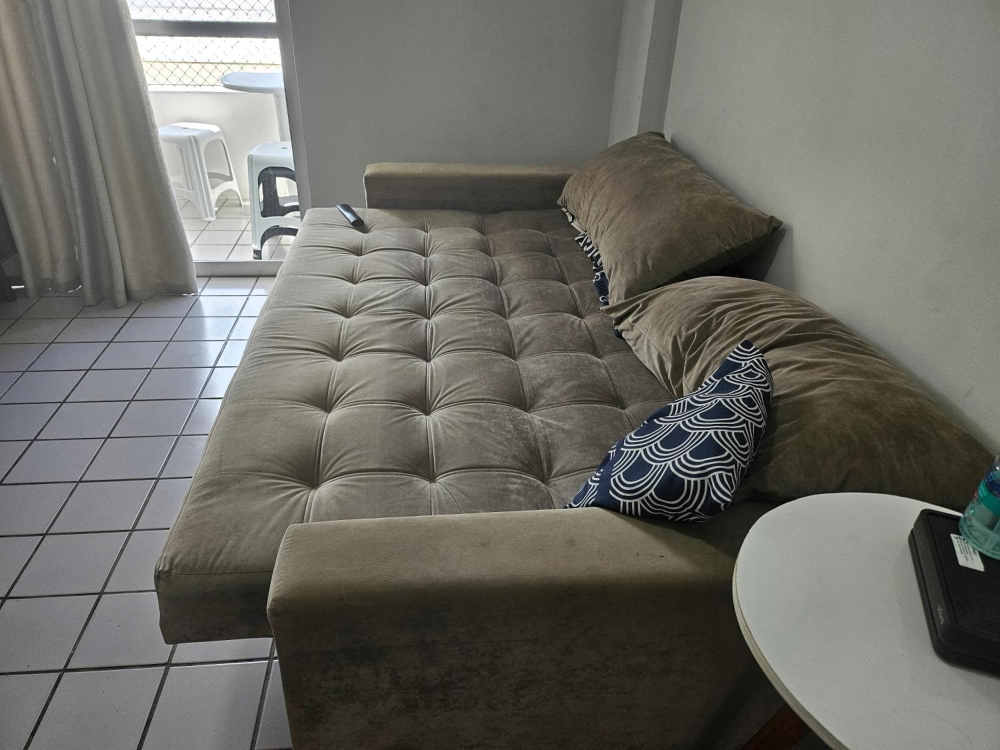 Ap 1 250m Mar, Amplo, 57m2, C Suite, 2wcs, 2varandas Apartamento Maceió